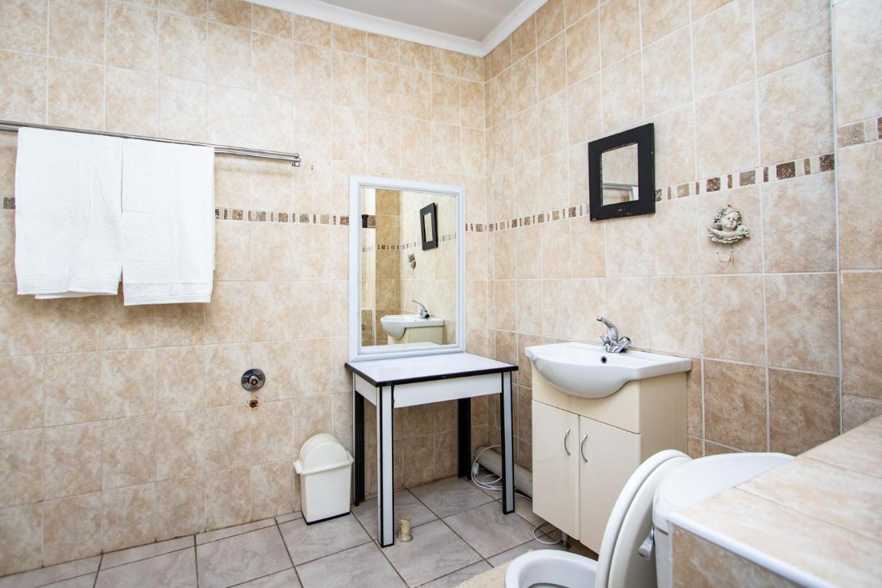 Willow Guest House بوكسبرغ المظهر الخارجي الصورة