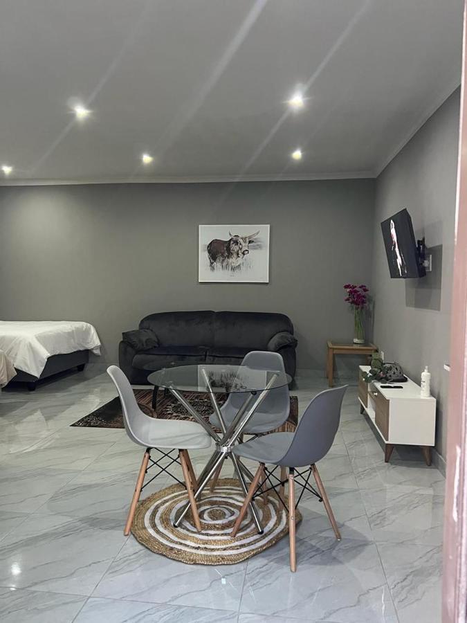 Willow Guest House بوكسبرغ المظهر الخارجي الصورة